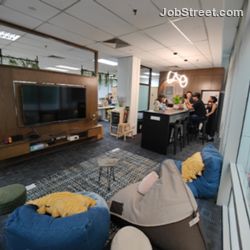 Office Environment - 11