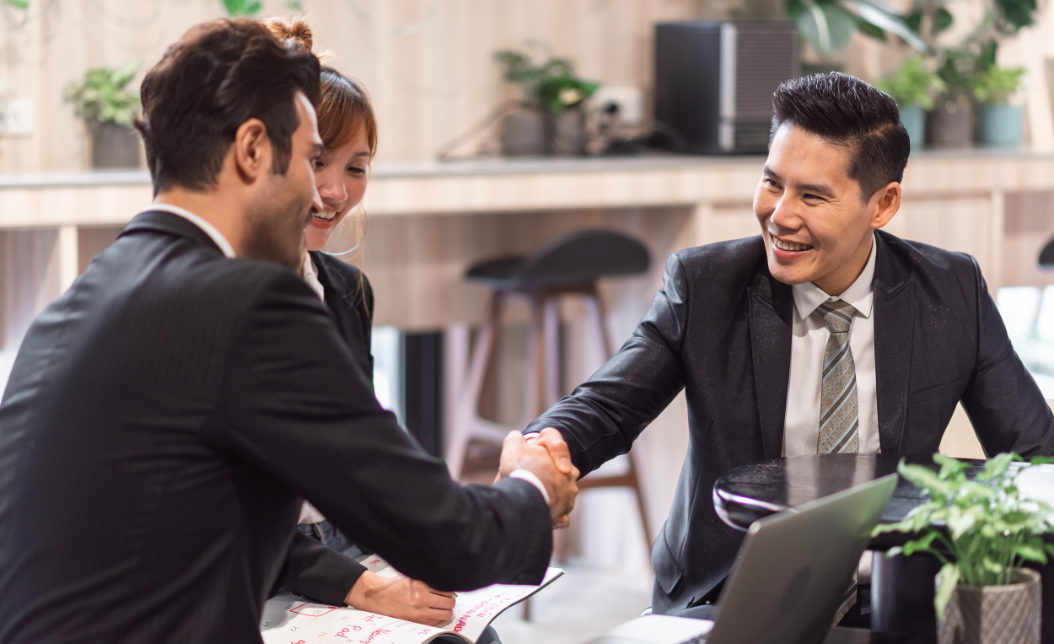 Senior Leader Job Seeking: The Quadrant of Credibility and Sustained Influencejamm70r0ws