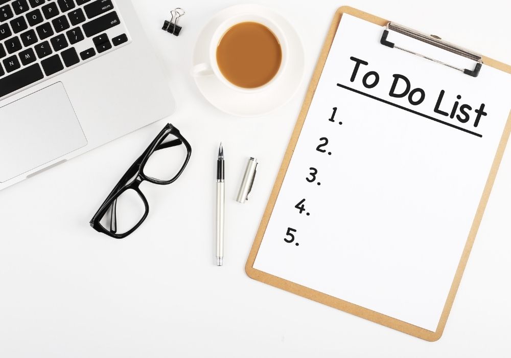 Combat Inefficiency: 4 Steps to Build 'Strategic To-Do List'0qlqbu14b8
