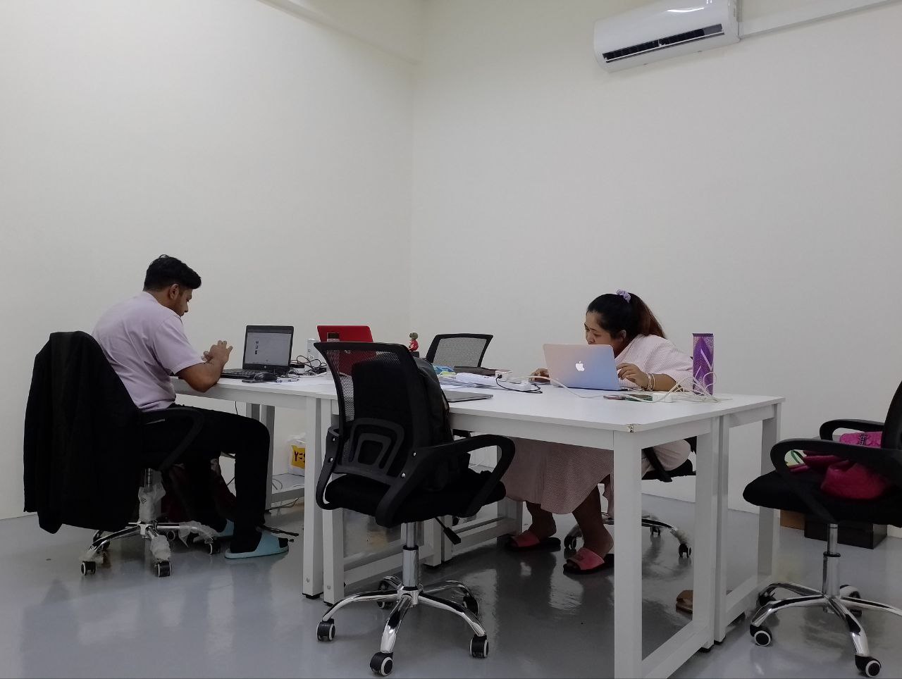 Office Environment - 2